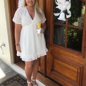Vici white dress